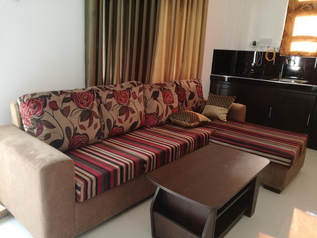 Apna Homestay Apartments Unawatuna Exteriör bild
